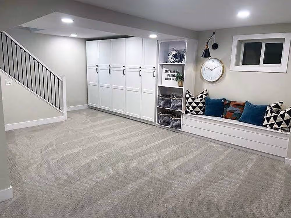 Home bar area with a counter